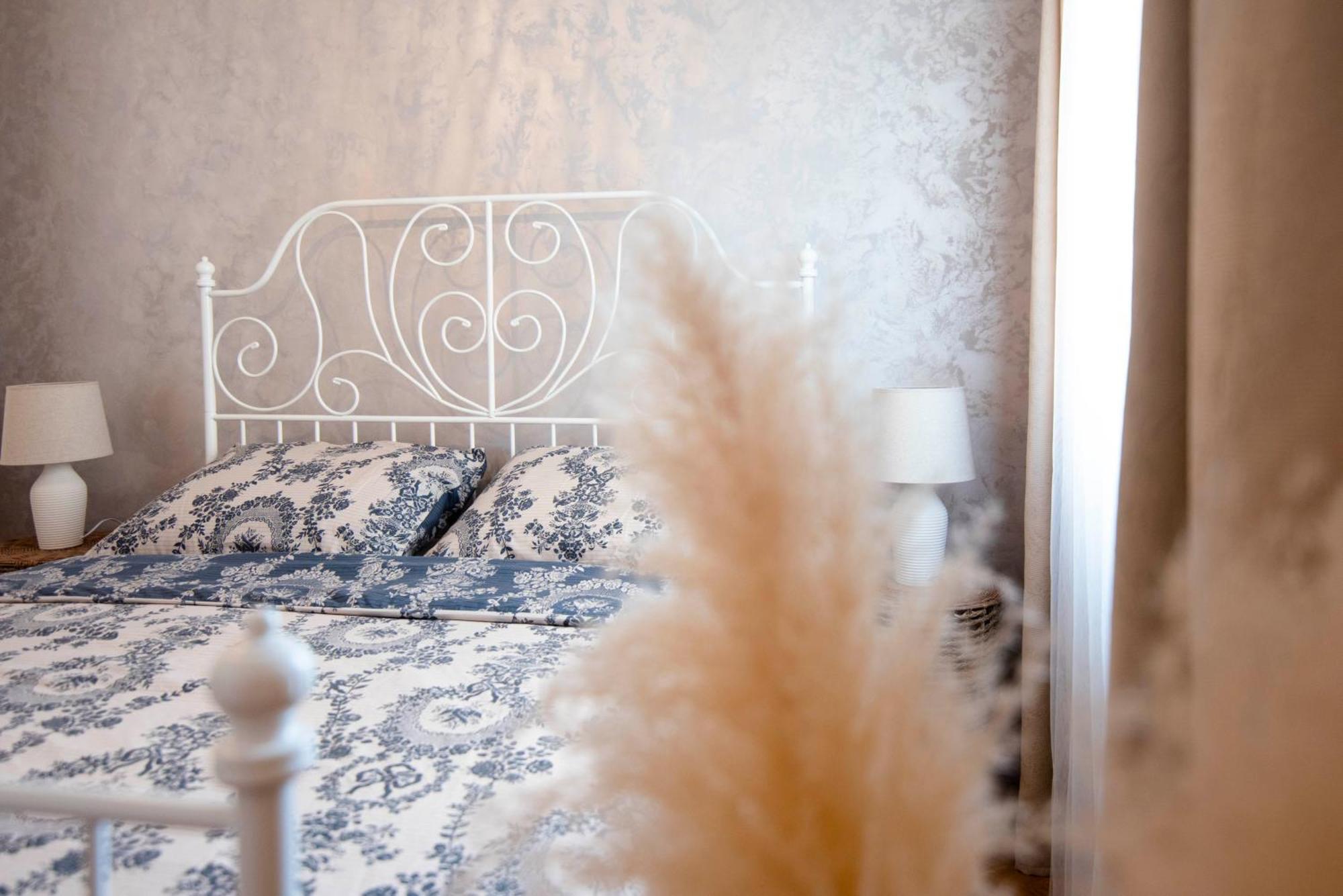 Apartman Karla Sinj Exteriör bild