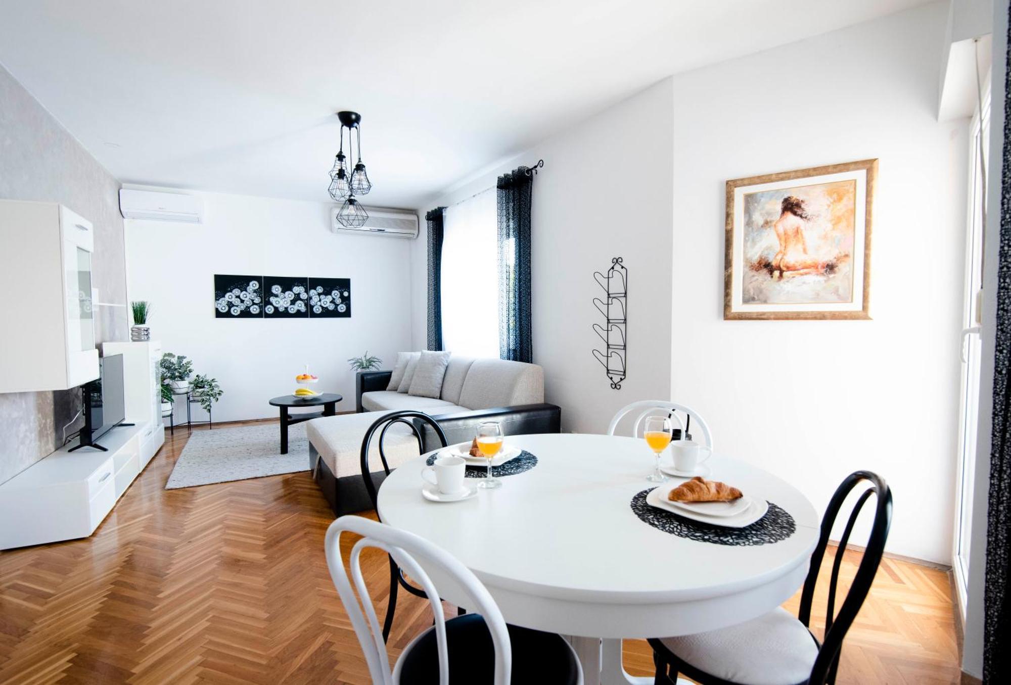 Apartman Karla Sinj Exteriör bild